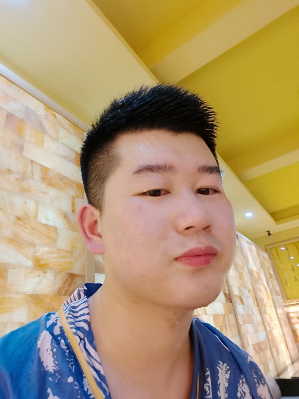 六月与阿十二的第一张照片--建平认干亲服务网